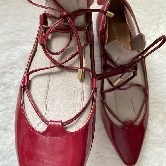 Calvin Klein Red Shoe - Picture 5 of 7